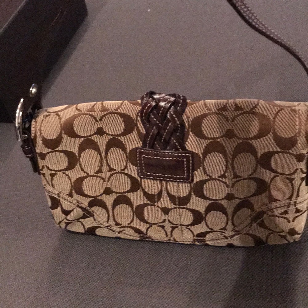 Coach bag, brown c pattern fabric - Picture 3 of 4